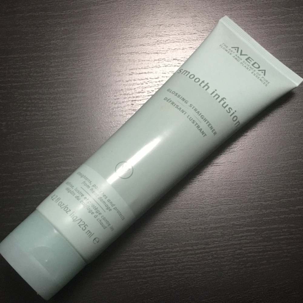 AVEDA Smooth Infusions Hair Care